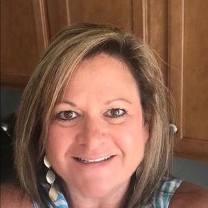 Meet your Posher, Kathy